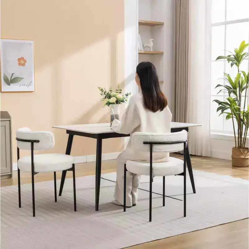 Lot de 2 chaises de salle à manger modernes en bouclette, design barillet rond, assise épaisse et pieds en métal, chaises d'appoint confortables pour cuisine ou salon