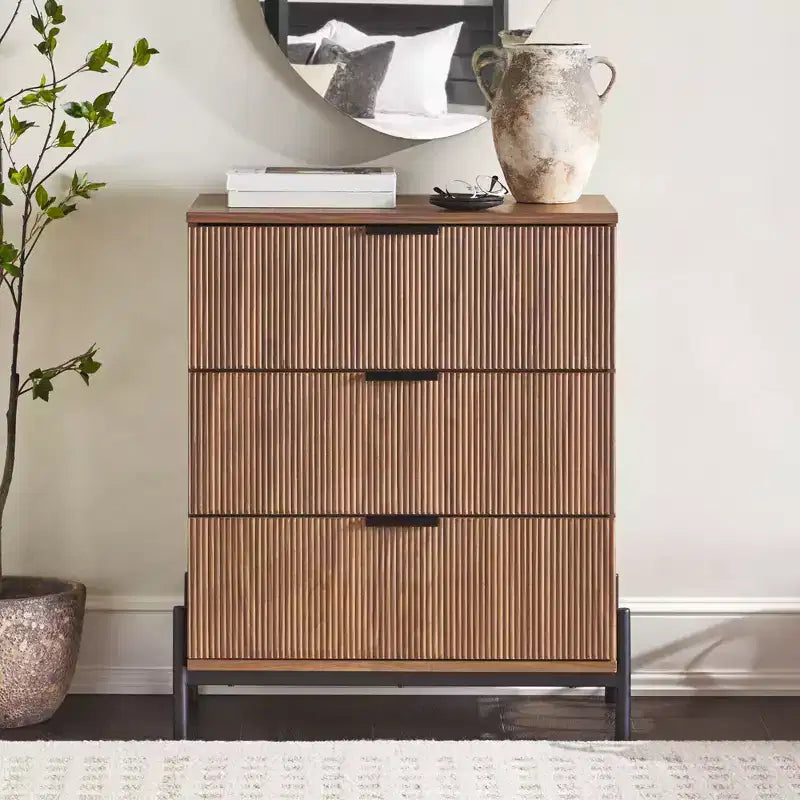 Commode à 3 tiroirs en bois massif, design Mid-Century, finition peinte, grand espace de rangement avec glissières en bois, idéale pour les intérieurs modernes