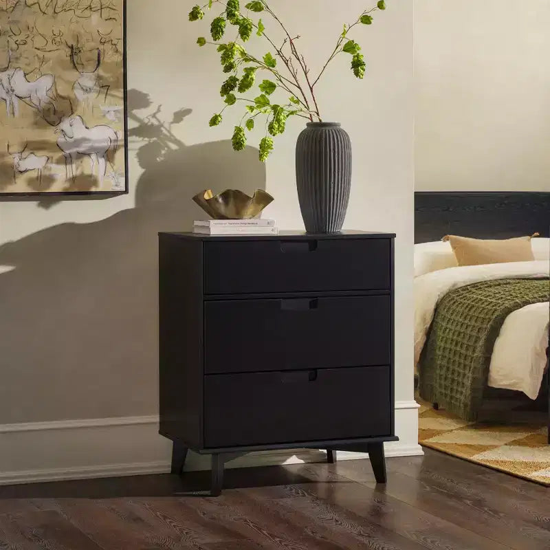 Commode à 3 tiroirs en bois massif, design Mid-Century, finition peinte, grand espace de rangement avec glissières en bois, idéale pour les intérieurs modernes
