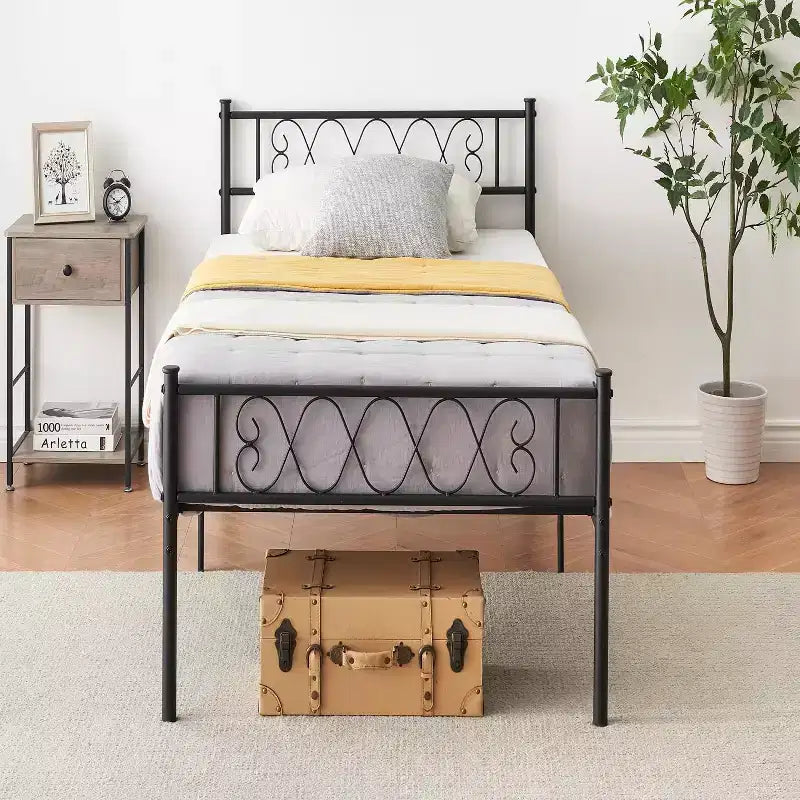 GustoWave Twin Size Metal Platform Bed Frame with Headboard and Footboard, Heart Shaped Bed Frame, 12.2 Inch Under Bed Storage